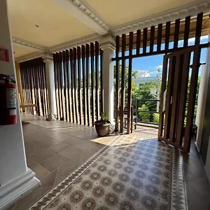 Center 3* Cancún