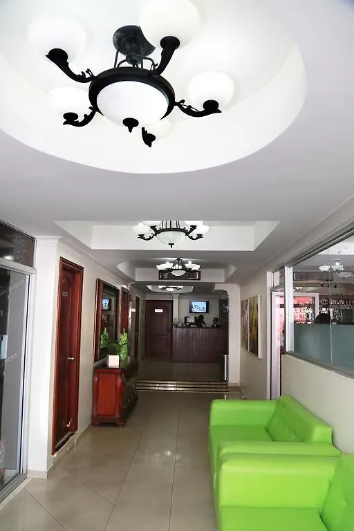 Hotel Los Jardines Santiago De Los Caballeros